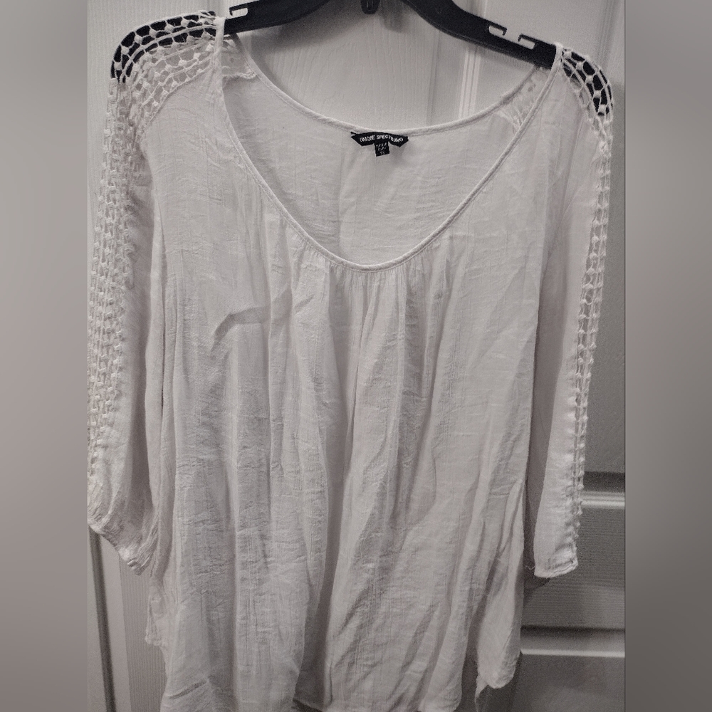 Flowy white top
